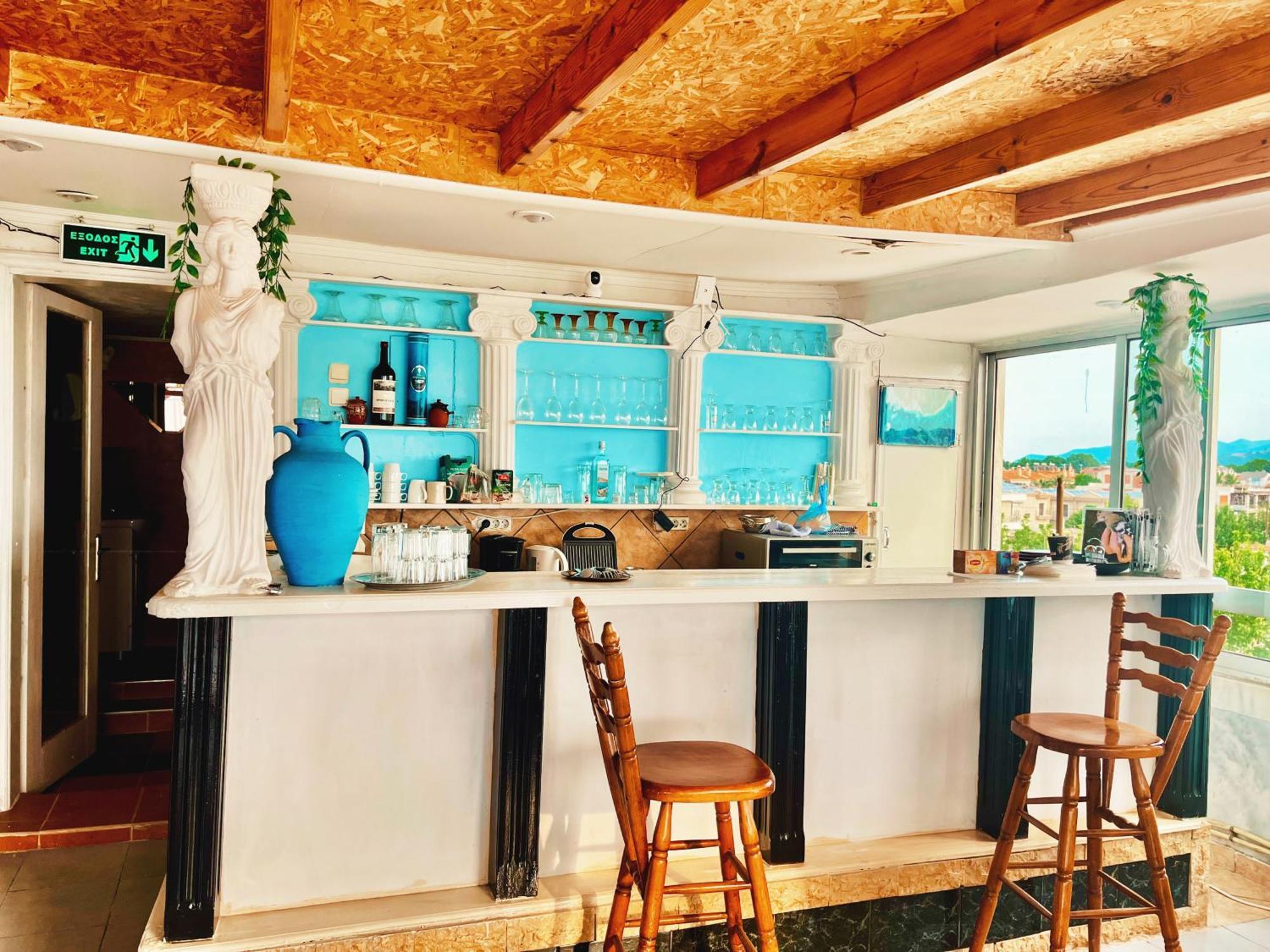 Hotel Holiday Keramoti  Ngoại thất bức ảnh